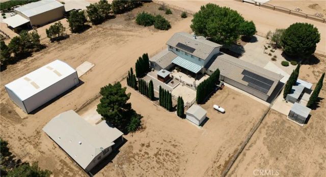 11631 Whitehaven, Oak Hills, CA 92344