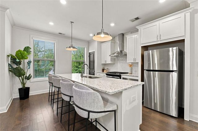 776 Angora Alley, Scottdale, GA 30079
