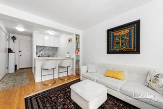 150 E 27th Street # 3B, New York City, NY 10016