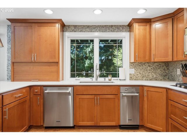 13606 Nw 42ND Ave, Vancouver, WA 98685