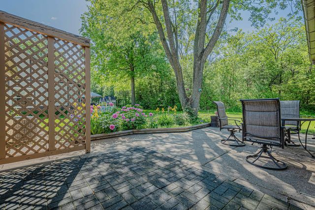 1272 Arlington Drive W, Hanover Park, IL 60133