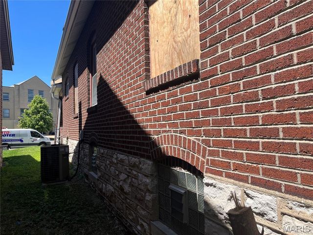 5414 S Kingshighway Boulevard, St Louis, MO 63109