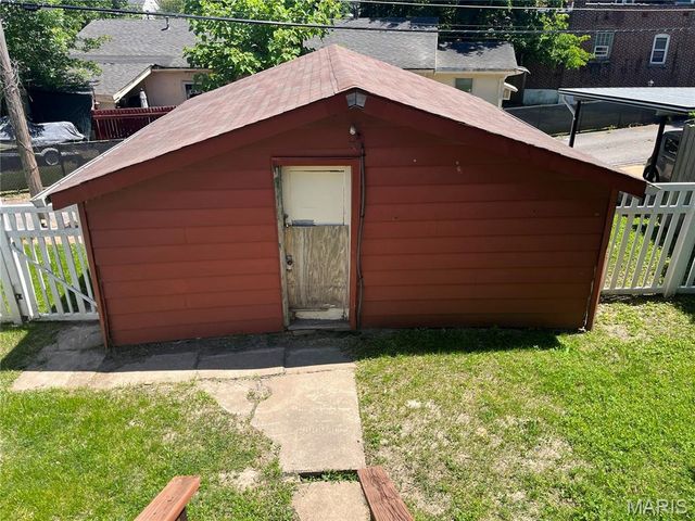 5414 S Kingshighway Boulevard, St Louis, MO 63109