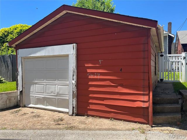 5414 S Kingshighway Boulevard, St Louis, MO 63109
