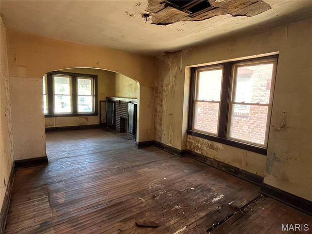 5414 S Kingshighway Boulevard, St Louis, MO 63109