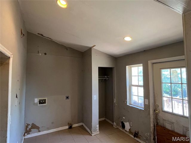 5414 S Kingshighway Boulevard, St Louis, MO 63109