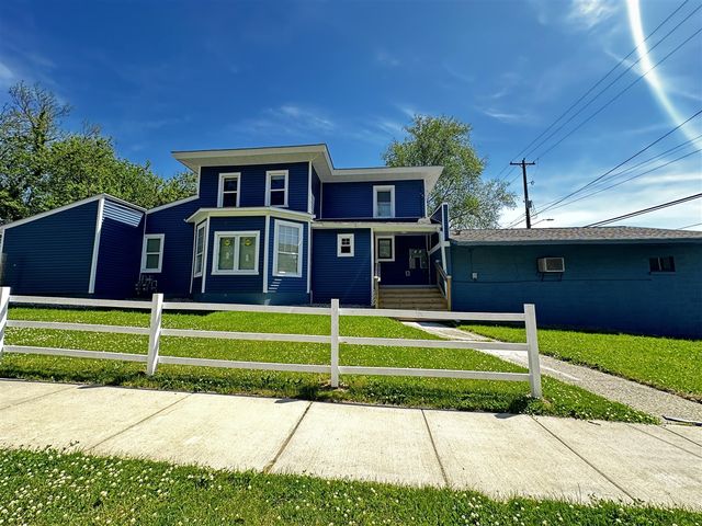1707 S Burdick Street, Kalamazoo, MI 49001