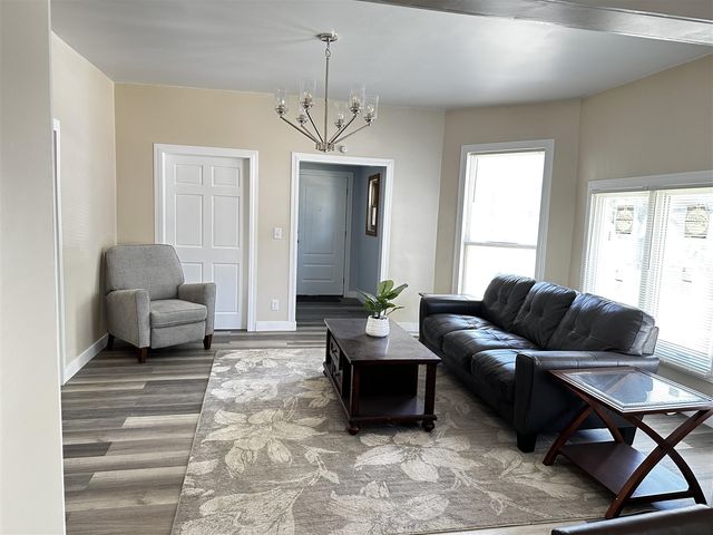 1707 S Burdick Street, Kalamazoo, MI 49001