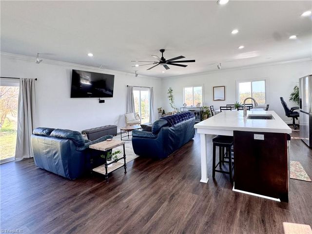 322 Layell Road, Elkin, NC 28621