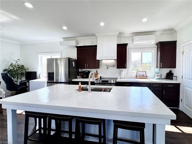 322 Layell Road, Elkin, NC 28621