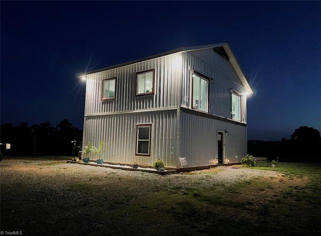 322 Layell Road, Elkin, NC 28621