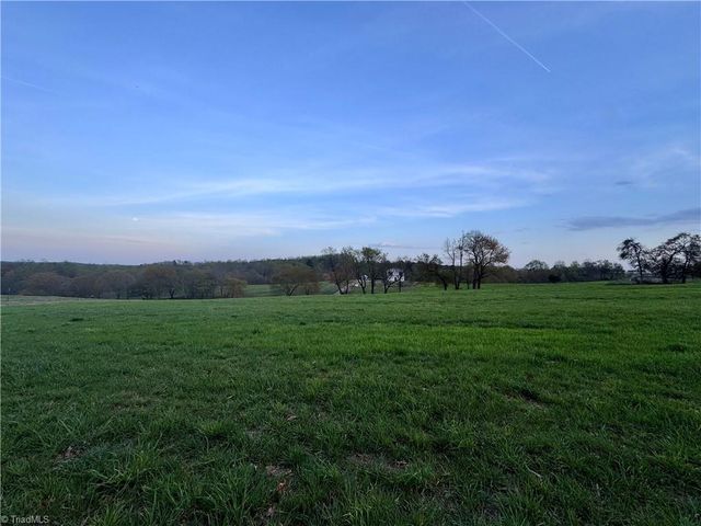 322 Layell Road, Elkin, NC 28621