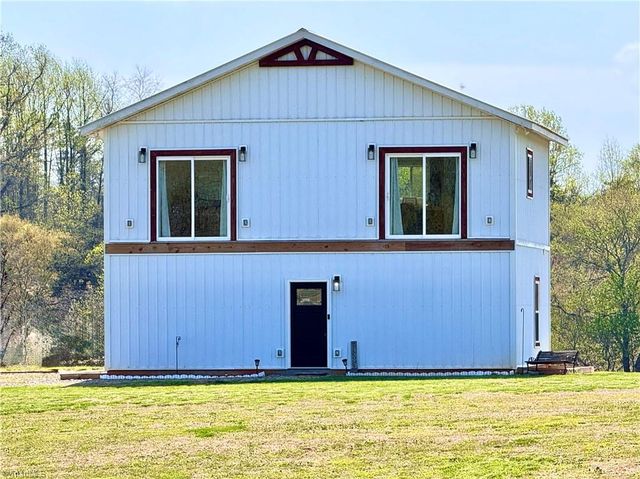 322 Layell Road, Elkin, NC 28621