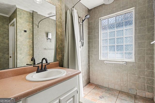 35 Summit Drive, Covington, GA 30016