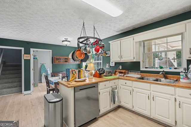 35 Summit Drive, Covington, GA 30016