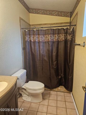 714 E Skyline Drive, Nogales, AZ 85621