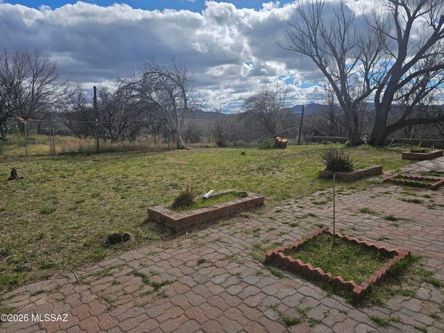 714 E Skyline Drive, Nogales, AZ 85621