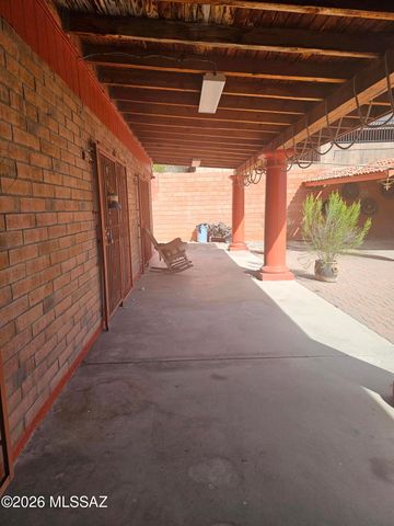 714 E Skyline Drive, Nogales, AZ 85621