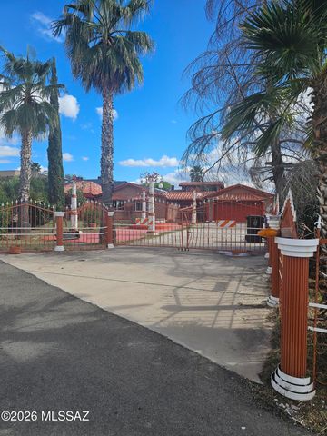 714 E Skyline Drive, Nogales, AZ 85621