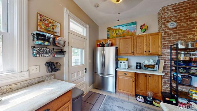 333 N Third, Greenville, IL 62246