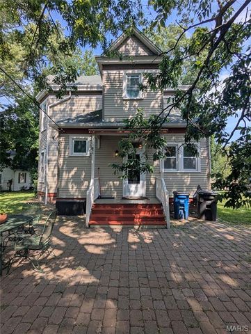 333 N Third, Greenville, IL 62246