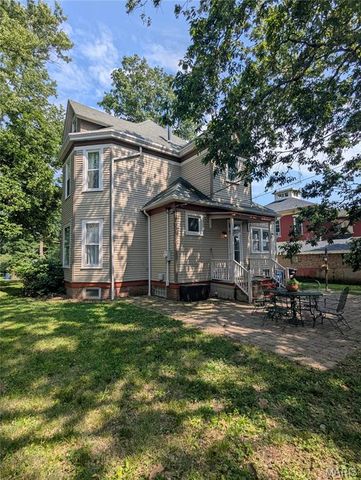333 N Third, Greenville, IL 62246