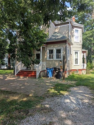 333 N Third, Greenville, IL 62246