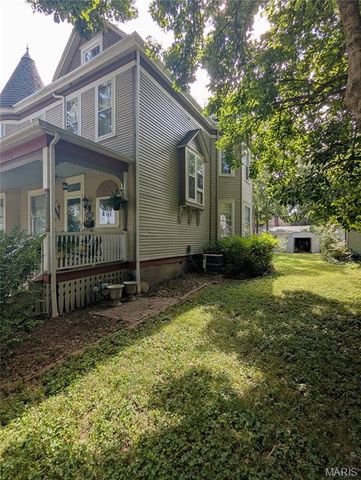 333 N Third, Greenville, IL 62246
