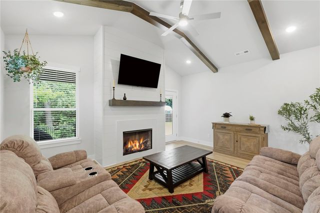 3802 SW Pinecrest Drive, Bentonville, AR 72713