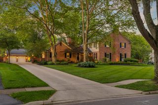 4318 Lyon Drive, Upper Arlington, OH 43220