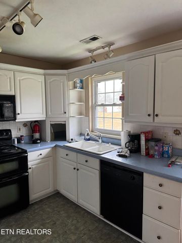 7215 N Ruggles Ferry Pike, Knoxville, TN 37924