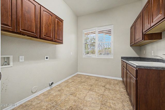 17807 W Stella Lane, Waddell, AZ 85355