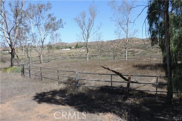 42600 San Ignacio, Hemet, CA 92544