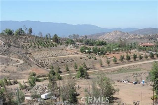 42600 San Ignacio, Hemet, CA 92544