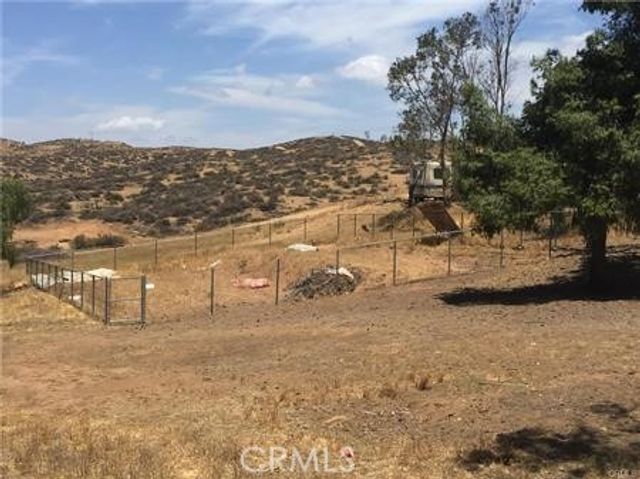 42600 San Ignacio, Hemet, CA 92544