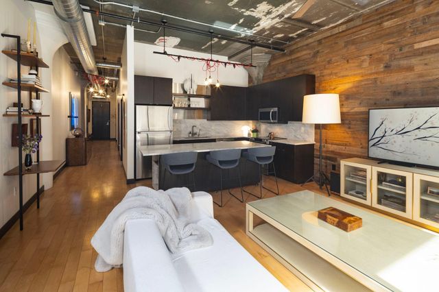 618 Washington Avenue N 304, Minneapolis, MN 55401