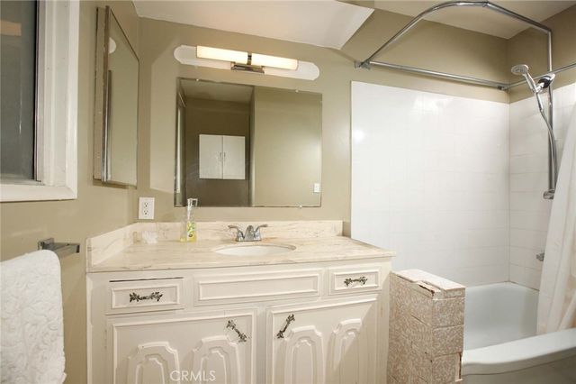 729 E Providencia, Burbank, CA 91501