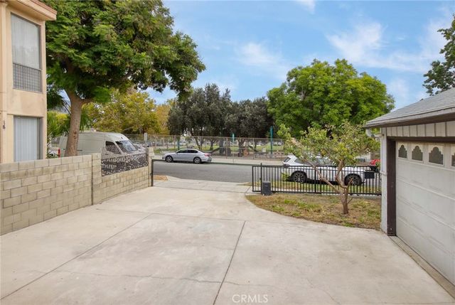 729 E Providencia, Burbank, CA 91501