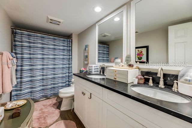 5 Newport Drive Drive 2105, Hilton Head Island, SC 29928