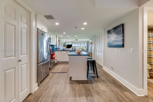 5 Newport Drive Drive 2105, Hilton Head Island, SC 29928