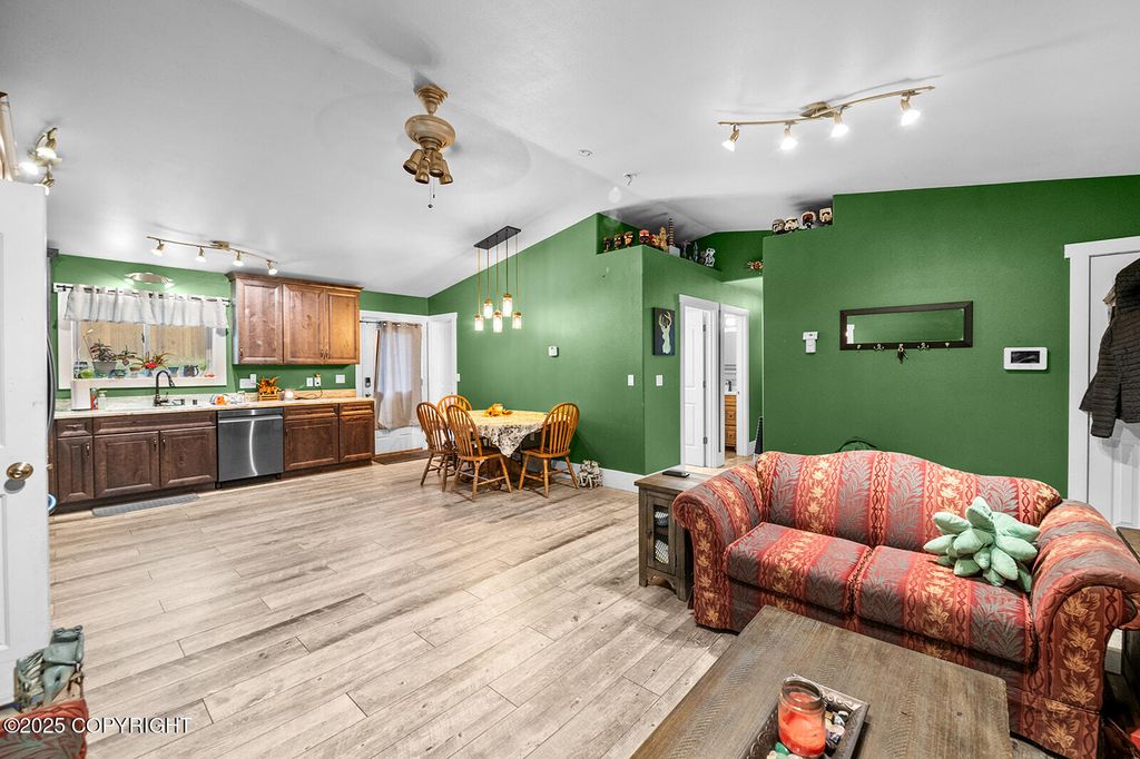 1775 E Raven Circle, Wasilla, AK 99645