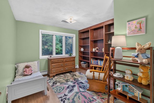 29 Hiram Rd, Framingham, MA 01701