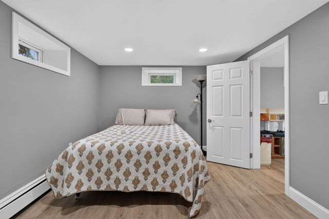 29 Hiram Rd, Framingham, MA 01701