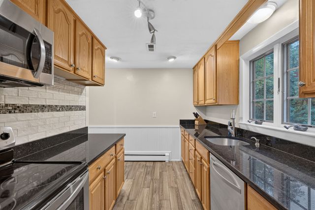 29 Hiram Rd, Framingham, MA 01701