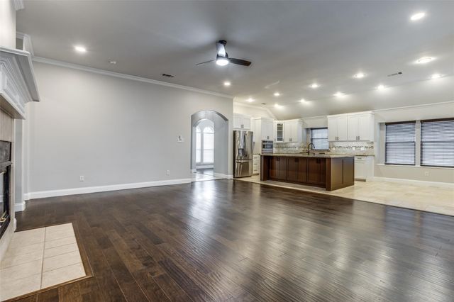 6415 Day Spring Drive, The Colony, TX 75056
