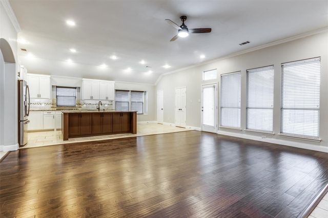 6415 Day Spring Drive, The Colony, TX 75056