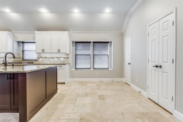 6415 Day Spring Drive, The Colony, TX 75056