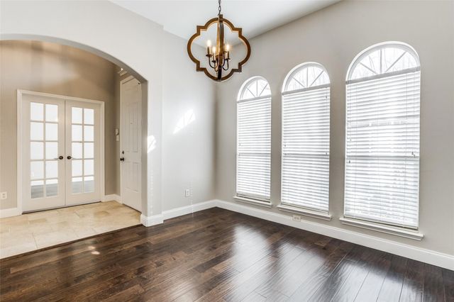 6415 Day Spring Drive, The Colony, TX 75056