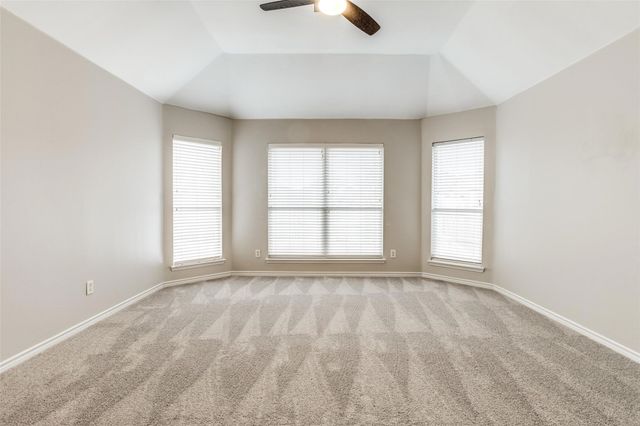 6415 Day Spring Drive, The Colony, TX 75056