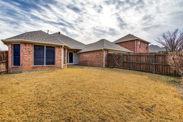 6415 Day Spring Drive, The Colony, TX 75056